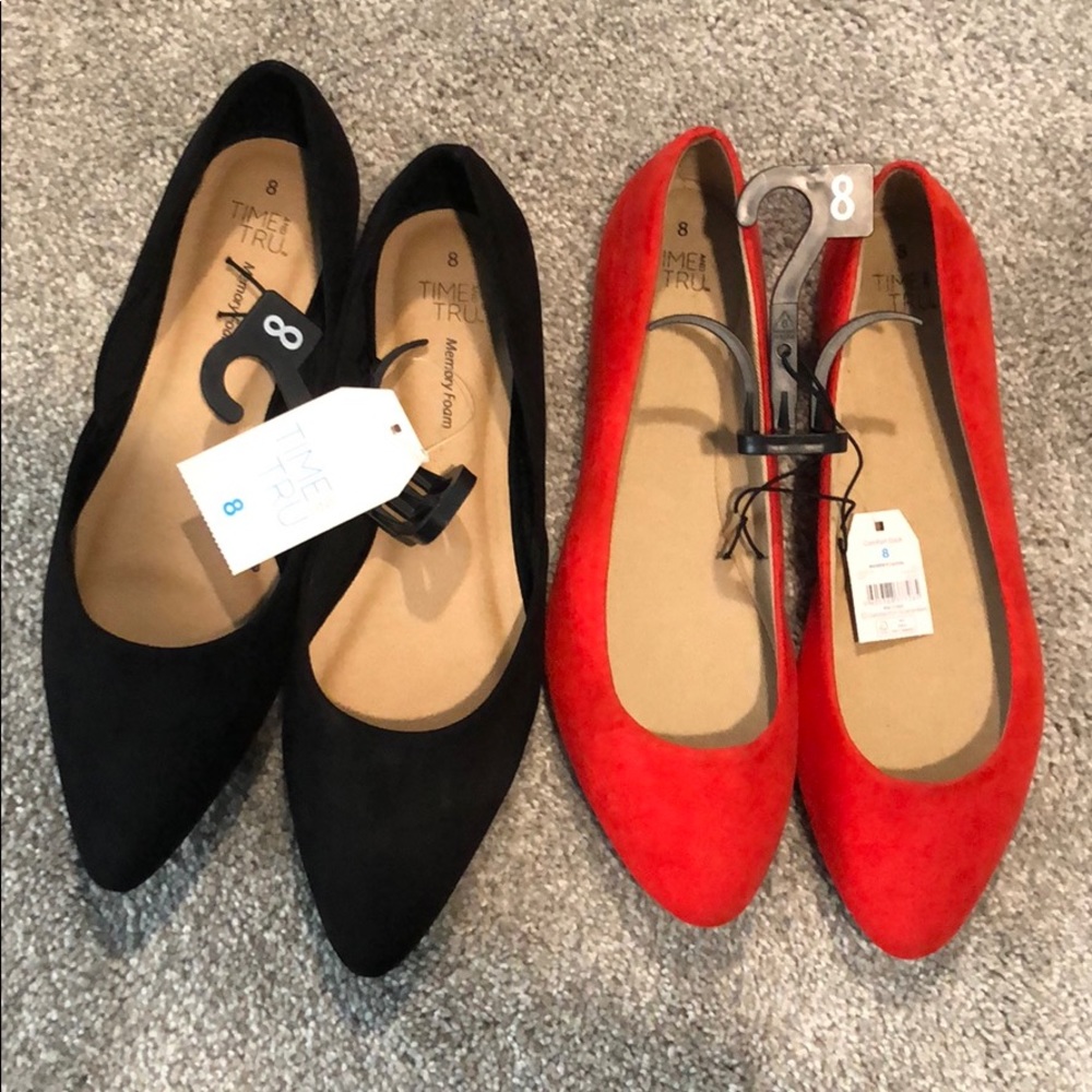 Time and Tru flats size 8